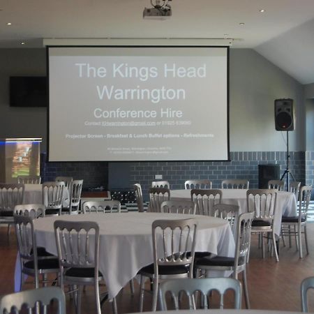 The Kings Head Bed & Breakfast Warrington Bagian luar foto